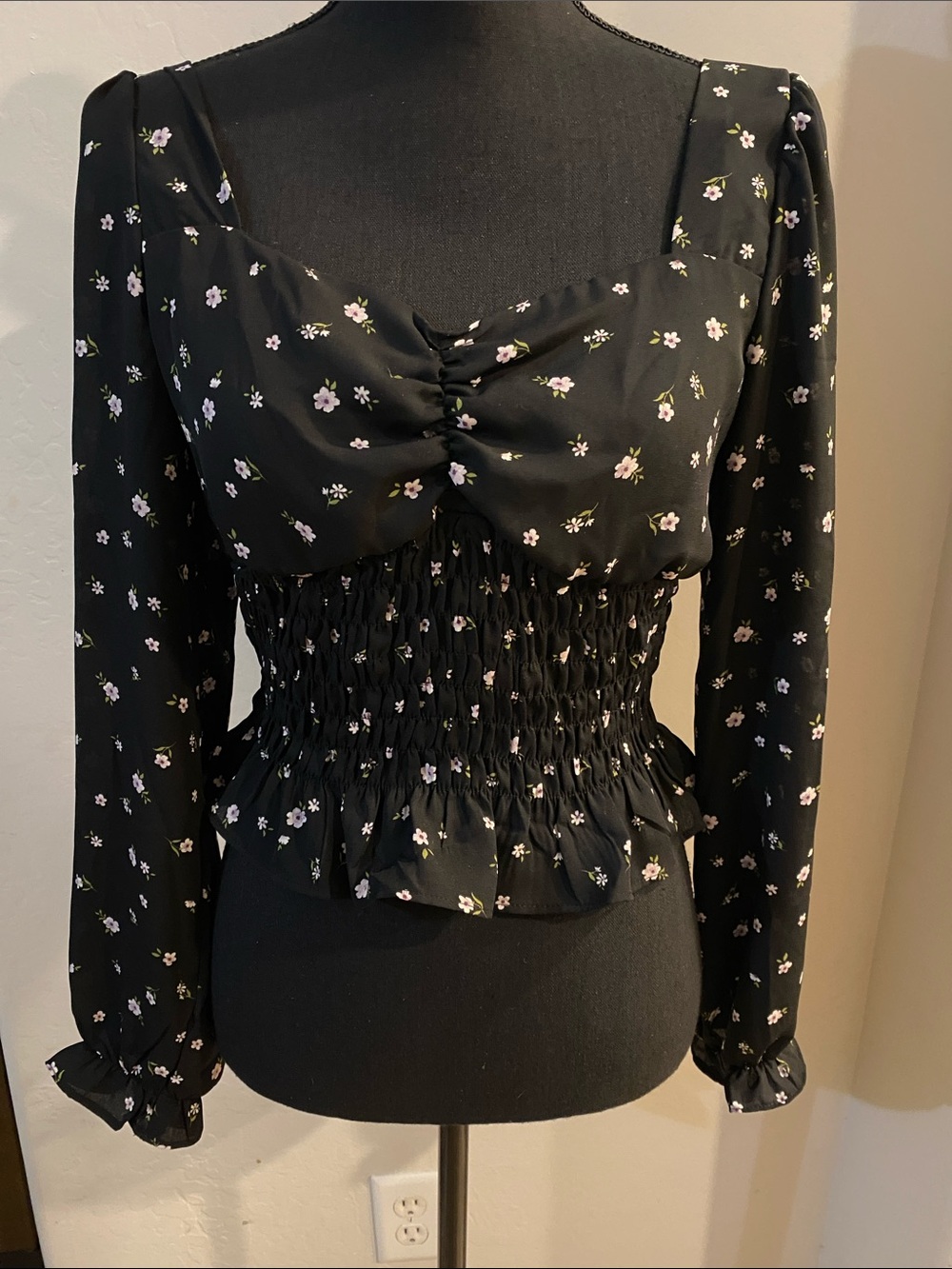 Black Floral Smocked Waist Long-Sleeve Blouse